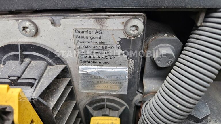 Skåpbil MERCEDES-BENZ ATEGO 816 KLIMA BLAT / LÜFT Wechselfahrgestell