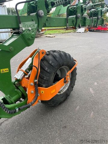  Amazone TYROK 400 V-8
