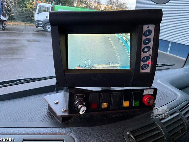 Vehículo de recogida de basuras DAF FAG 75 CF 250 Euro 3 Geesink 17m³