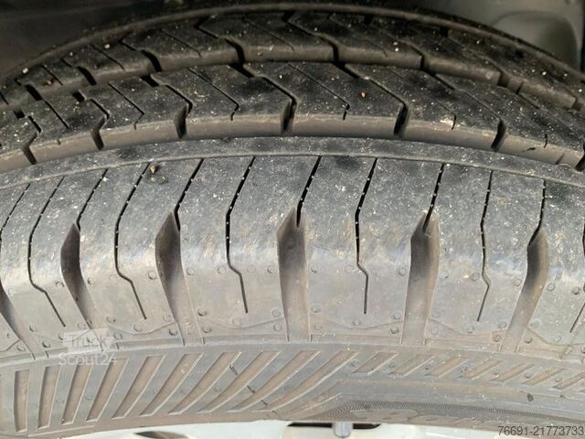 Magas tetős furgon Ford Custom 300 Dop. Cab. 6 posti L1 H1 - Euro 6