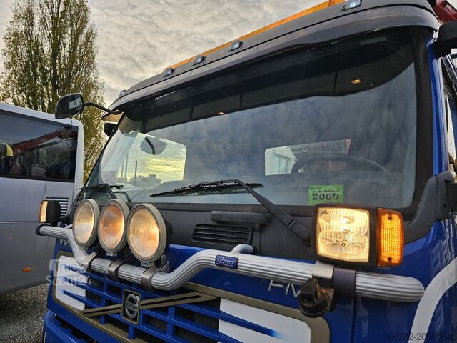 Dreiseitenkipper LKW Volvo FM9 340HP Kran FASSI F95A.24 Blatt/Blatt