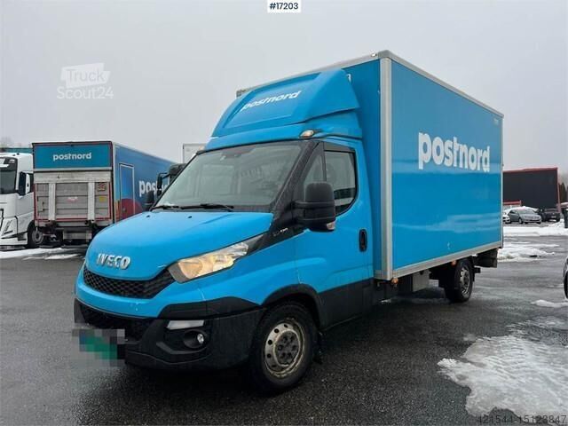 Iveco Daily 35 170 Box truck w/ lift.
