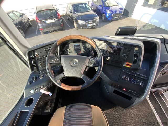 Autobus granturismo Mercedes-Benz Tourismo L 17 RHD
