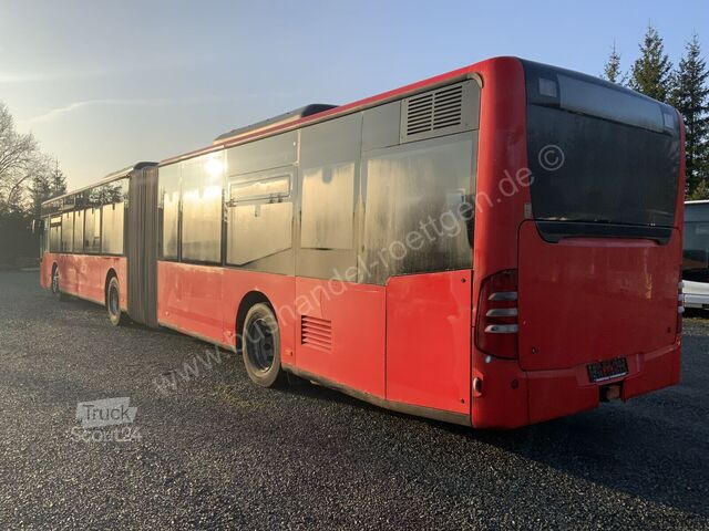 Kloubový autobus Mercedes-Benz O 530 G Citaro