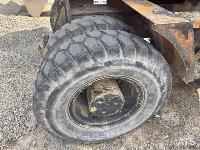 Radbagger Hitachi ZX140W-5B Wheeled excavator w/ Rototilt and 2 buck