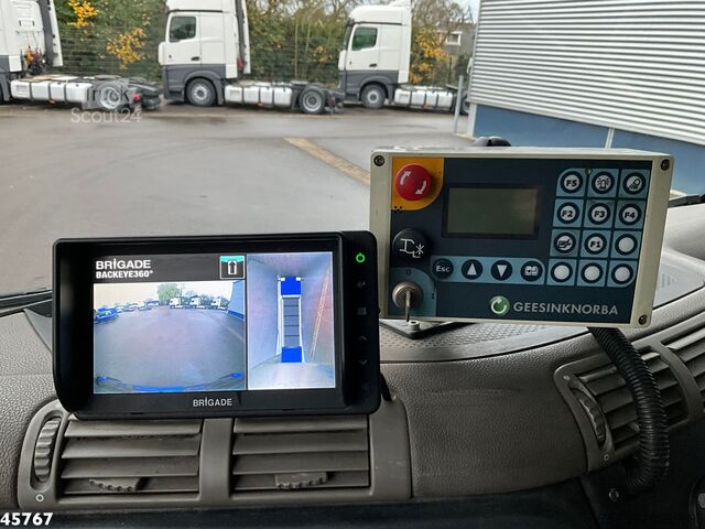 مركبة جمع النفايات Daf FAG 75 CF 250 Geesink 20m³