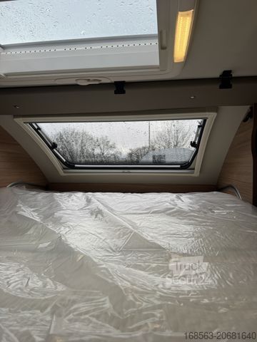 Camping-car semi-intégré WEINSBERG X-Cursion 500 MQ Edition [PEPPER]  LP 92.144 ¤