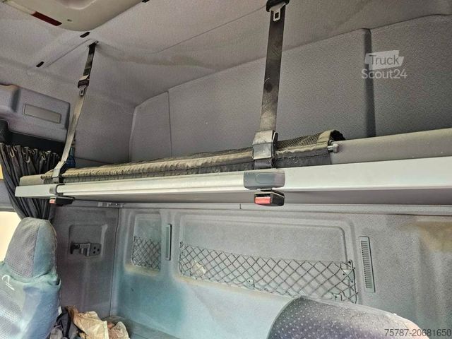 Standardowy ciągnik siodłowy MAN 18.400/ 18.390 TGA XXL Retarder,Klima