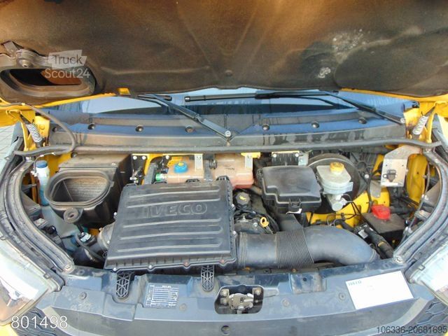 Fourgon tôlé IVECO Daily 35S11 35-110 HiMatic Maxi Postkoffer Regal