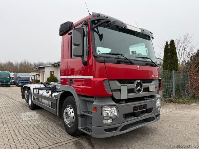 Kanca kasalı yük kamyonu (roll-off) MERCEDES-BENZ Actros 2541 Abrollkipper Meiller/Retarder