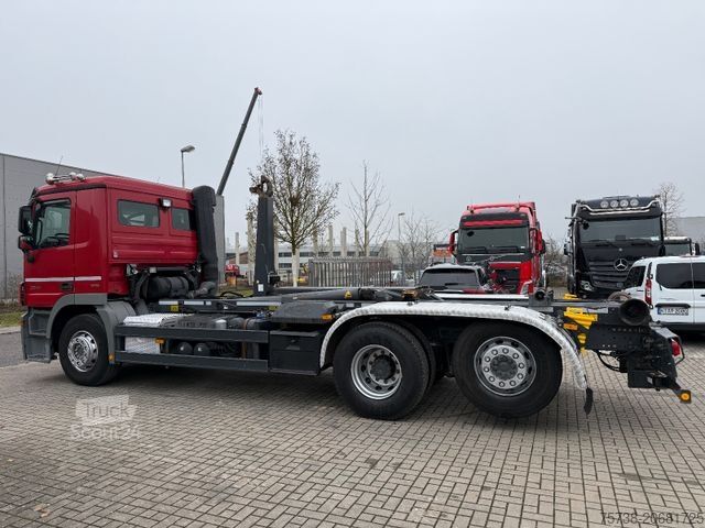 Kanca kasalı yük kamyonu (roll-off) MERCEDES-BENZ Actros 2541 Abrollkipper Meiller/Retarder