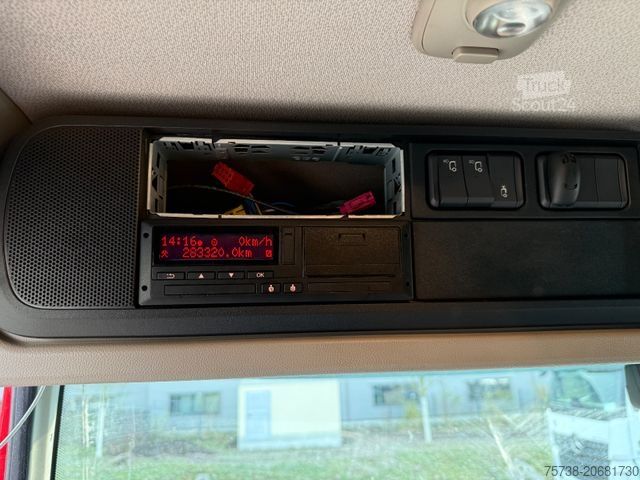 Standard nyergesvontató DAF CF 530 6x4 Intarder + Schwarzmüller Hardox