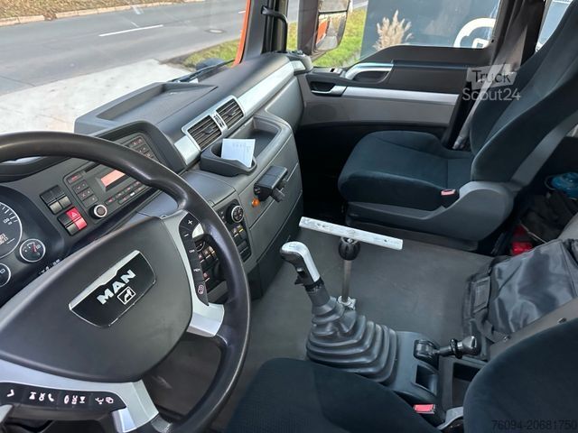 Kiper kamion MAN TGS 18.320 4x4 Kipper KRAN 21m FUNK Winterdienst