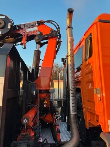 Třístranný sklápěč MAN TGS 18.320 4x4 Kipper KRAN 21m FUNK Winterdienst