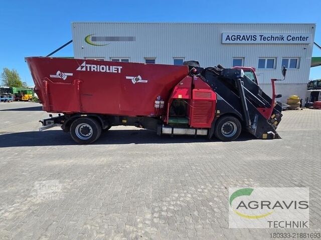 Технология за силажиране Trioliet TRIOTRAC 2 2000 VL FPT