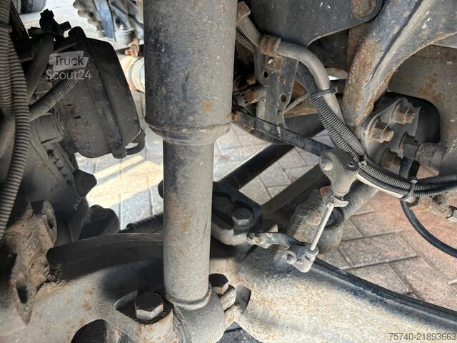 Gesloten bak MAN TGS 18.360 + ISOLATION FABRIC INCL ENGINE + BDF...