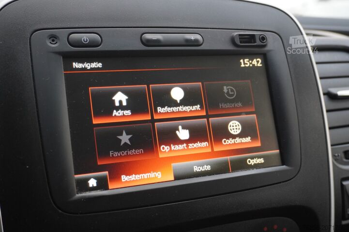 Delivery van Renault Trafic 2.0 dCi 120PK 2x schuifdeur EURO 6 - Air...