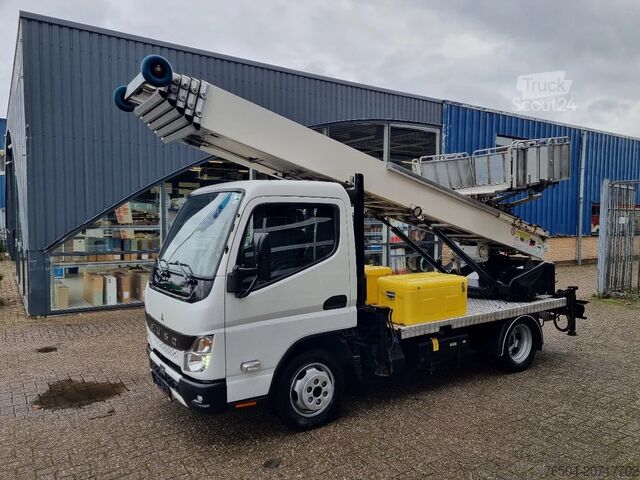Lyftplattform FUSO Canter 35S13/ Ladderlift 26m/ Leiterlift / Umzu...