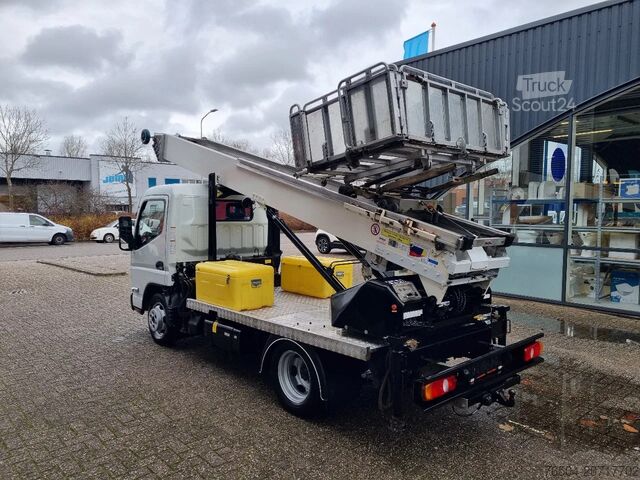 Lyftplattform FUSO Canter 35S13/ Ladderlift 26m/ Leiterlift / Umzu...