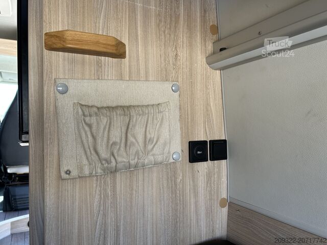 Husvagn/husbils Fiat Weinsberg Carabus 600 K | 4 Posti Letto | Completamente Attrezzato