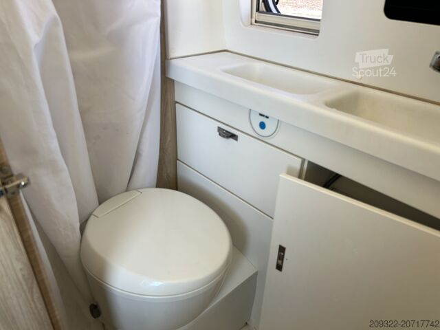 Husvagn/husbils Fiat Weinsberg Carabus 600 K | 4 Posti Letto | Completamente Attrezzato