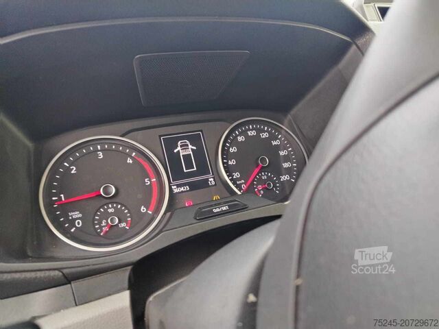 Kombi s ponjavo MAN TGE 3. 180