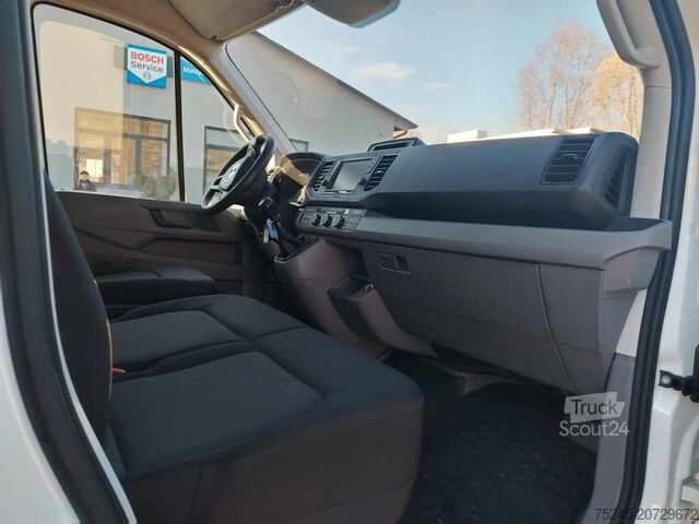 Kombi s ponjavo MAN TGE 3. 180