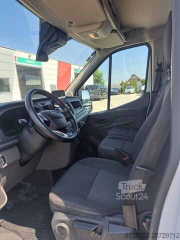 Jäähdytetty kuorma-auto Ford Transit