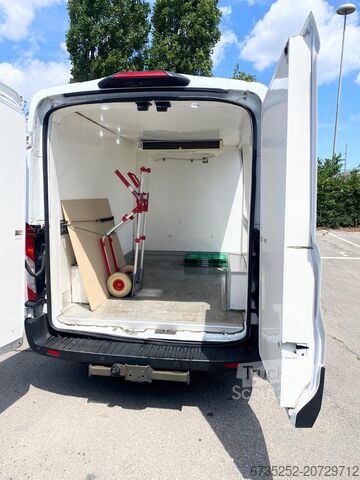 Jäähdytetty kuorma-auto Ford Transit