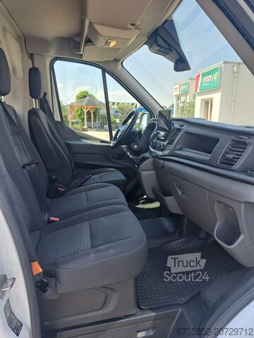 Jäähdytetty kuorma-auto Ford Transit