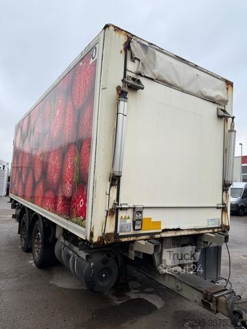 Koeltrailers ROHR 2 Achs Tandem Koffer Durchladesystem LBW defekt