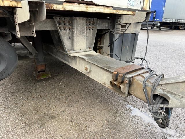 Koeltrailers ROHR 2 Achs Tandem Koffer Durchladesystem LBW defekt