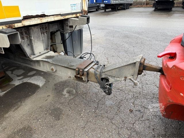 Koeltrailers ROHR 2 Achs Tandem Koffer Durchladesystem LBW defekt