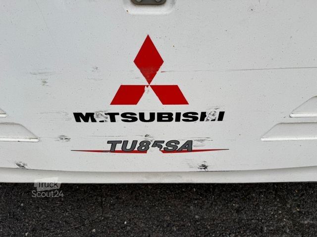 Koeltrailers SCHMITZ CARGOBULL 2 Achs Tandem Koffer Durchladesystem LBW defekt