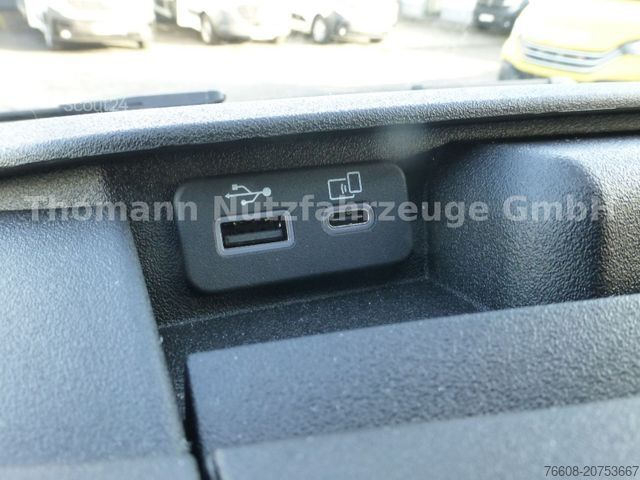 Transporter mit Pritsche & Plane IVECO Daily 35S18 Pritsche Plane LBW Navi/ACC Tempomat