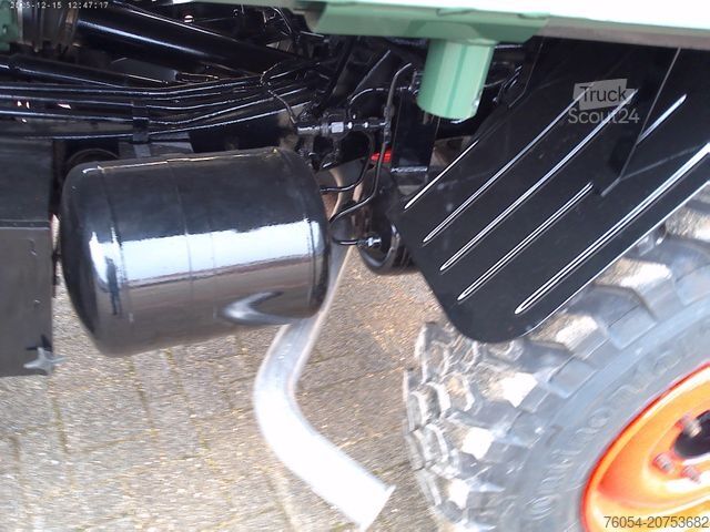 Opraapwagen UNIMOG 406 CABRIO / Pritsche