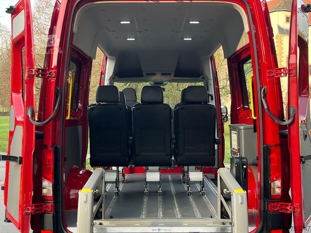 Микробус VOLKSWAGEN CRAFTER 2.0 TDI 8 SITZER KLIMA 1.HAND HECKLIFT