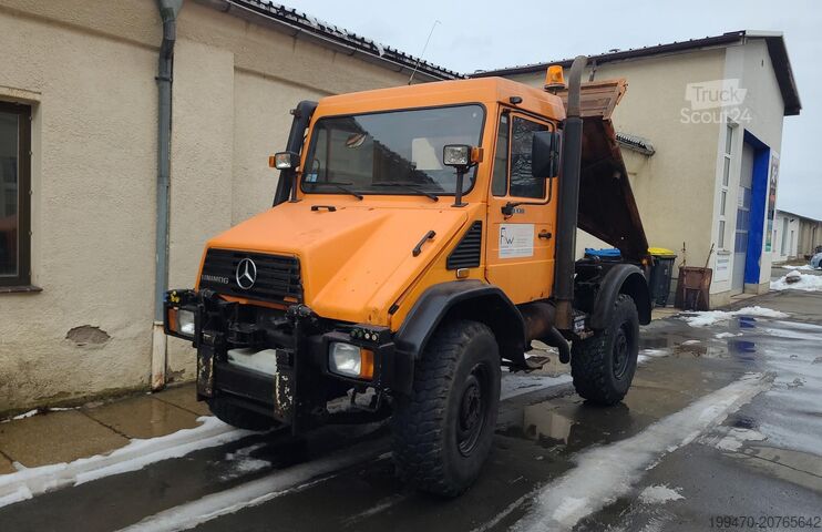 Veículo comercial - basculante Mercedes-Benz Unimog 418/10