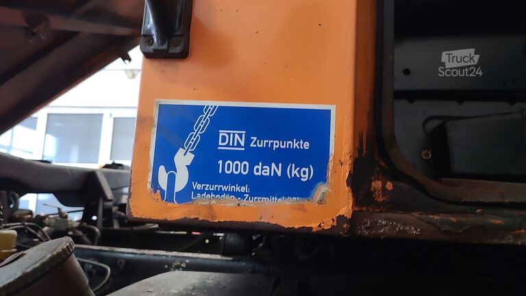 Veículo comercial - basculante Mercedes-Benz Unimog 418/10