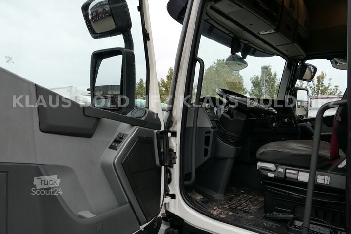 Standarta vilcējs RENAULT T 460 High Cab Retarder XL-Tank Euro 6