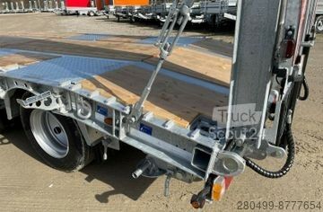 Lav læsser Humbaur Humbaur 3-Achser Tieflader Parabelfederung, LED+Zink+Warnp+3mPaket