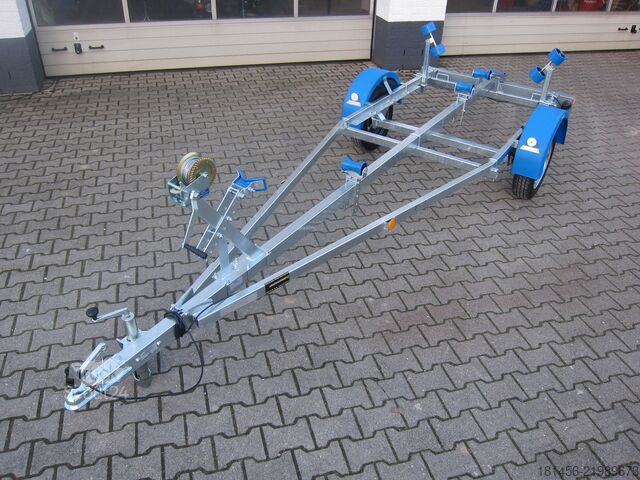 Laivo priekaba trailershop Boot Trailer Bootanhänger Neptun Navy 750kg sofort verfügbar nach Bestellung