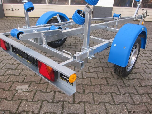 Laivo priekaba trailershop Boot Trailer Bootanhänger Neptun Navy 750kg sofort verfügbar nach Bestellung