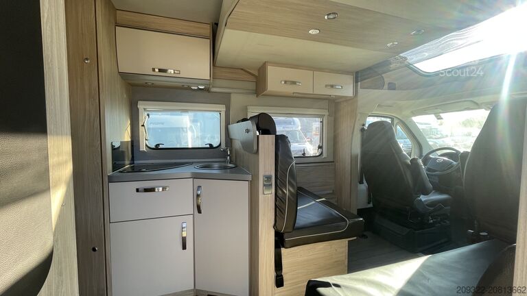 Daļēji integrēta kemperis Fiat Ducato Carasuite 650 MF | 5 Posti Letto | Semintegrato