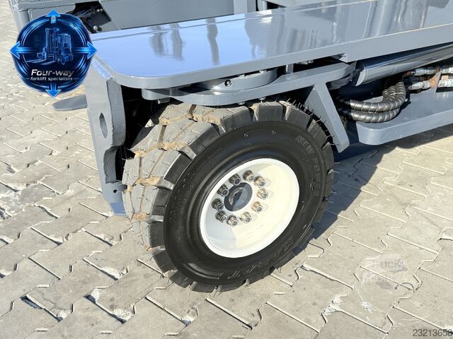 Keturs kryptimis krautuvas Combilift C5000XL GAS DUPLEX 4550 GAS POSITIONER