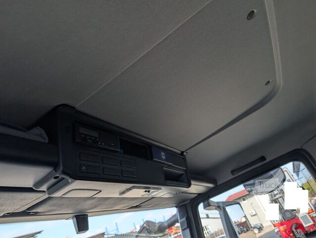MAN TGL 8.220 Koffer (12) MAN TGL 8.220 Koffer (12)