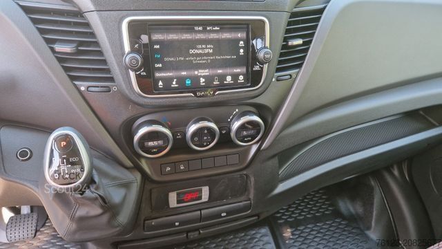 Minibus IVECO Daily C35 M1 9 Sitzer sauberes Fahrzeug