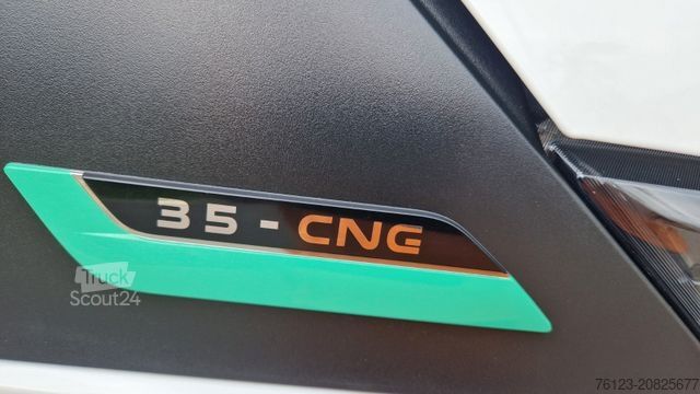 Minibus IVECO Daily C35 M1 9 Sitzer sauberes Fahrzeug