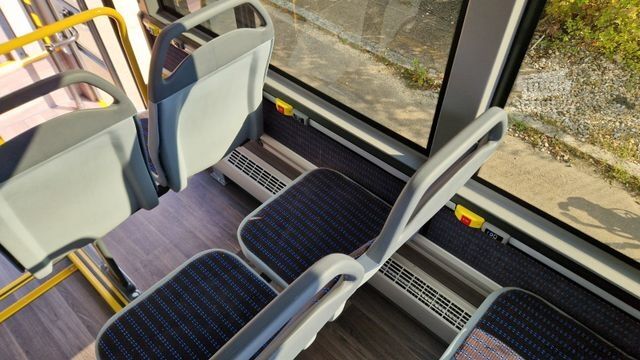 Αστικό λεωφορείο MERCEDES-BENZ Frontniederflur Sprinter 515/517 Daily