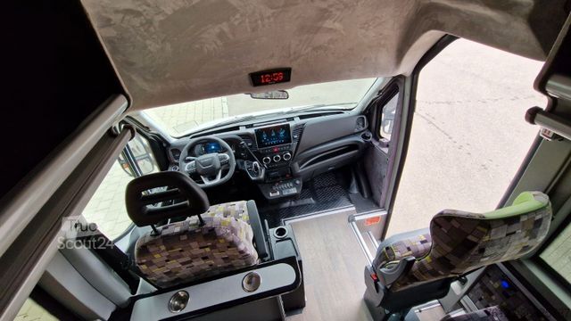 Minibus IVECO Daily C 65 Sprinter 519 MAN TGE Crafter